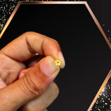100% Pure Hallmarked 18 Carat Gold Nosepin